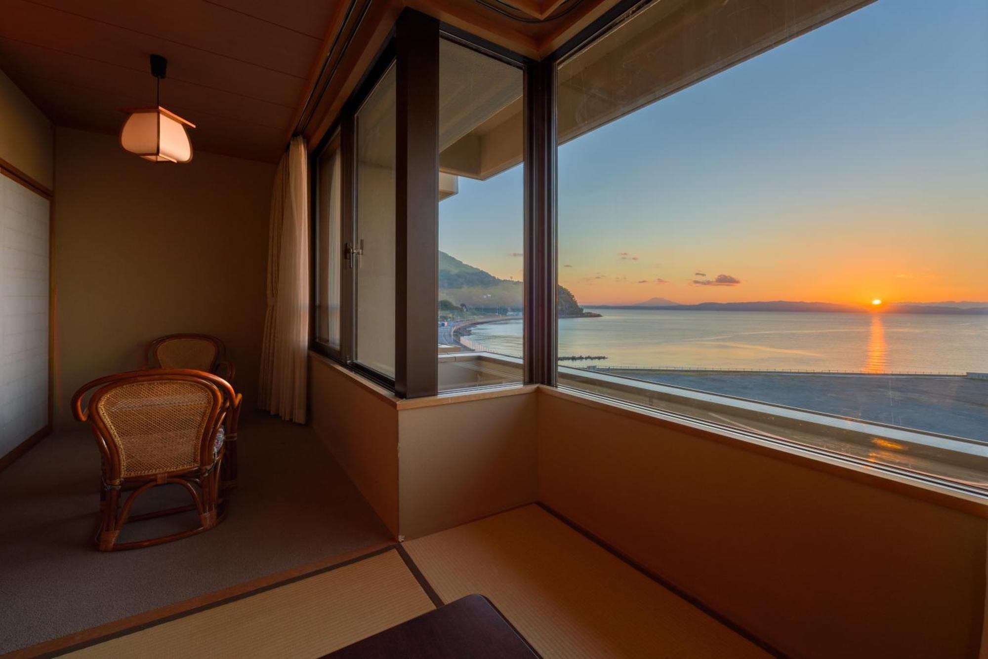 Kaisenkaku Hotel Aomori Buitenkant foto
